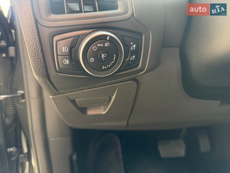 Универсал Ford Focus 2017 в Киеве фото 25 Универсал Ford Focus 2017 в Киеве