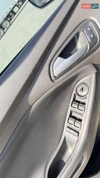 Седан Ford Focus 2017 в Черкасах фото 15 Седан Ford Focus 2017 в Черкасах