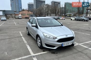 Седан Ford Focus 2017 в Киеве