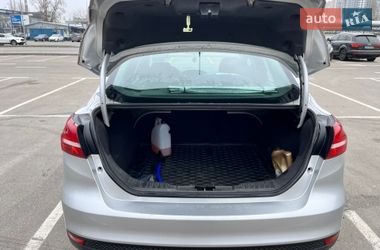 Седан Ford Focus 2017 в Киеве