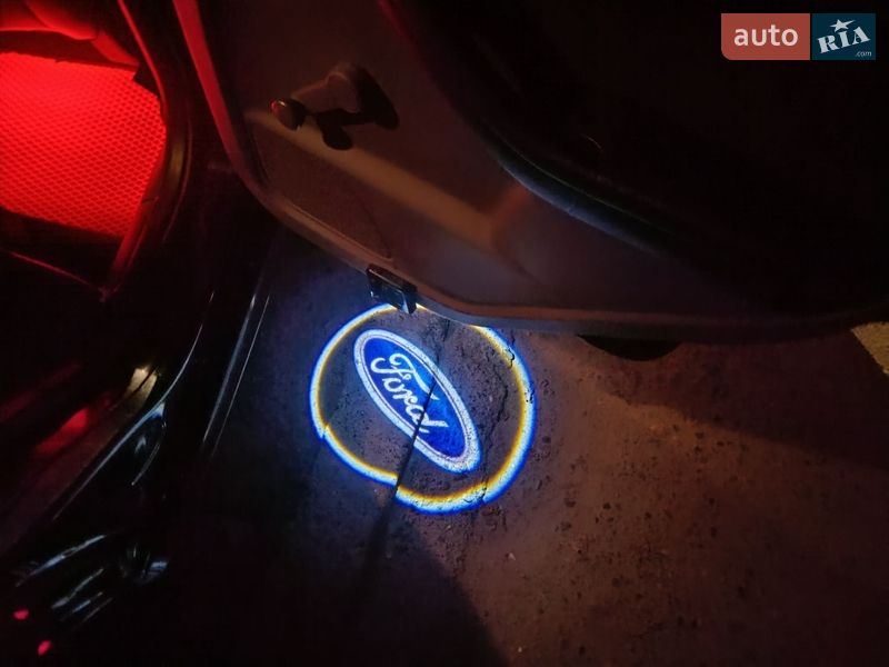 Универсал Ford Focus 2010 в Львове