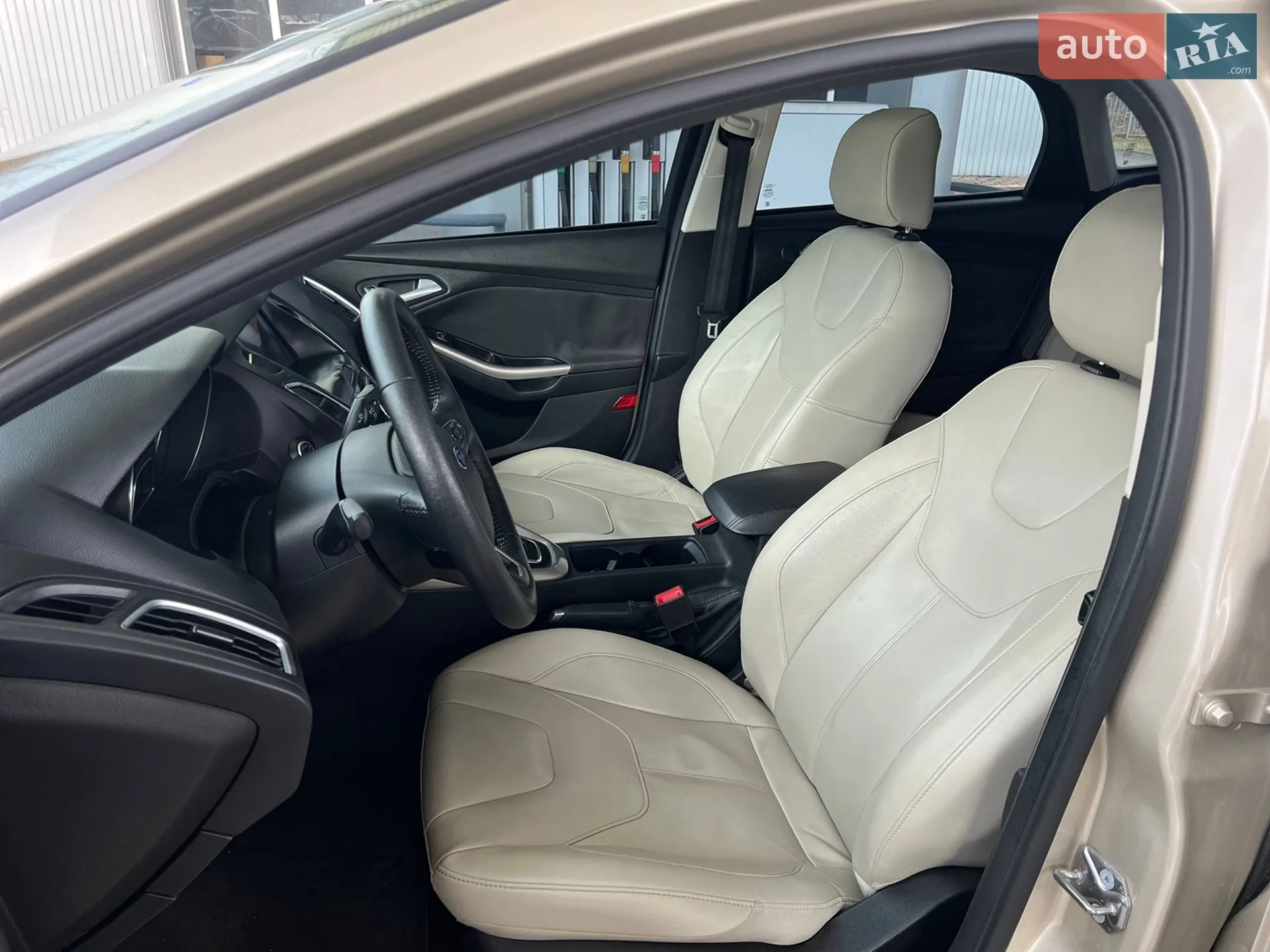 2018 Ford Focus - мініатюра 21