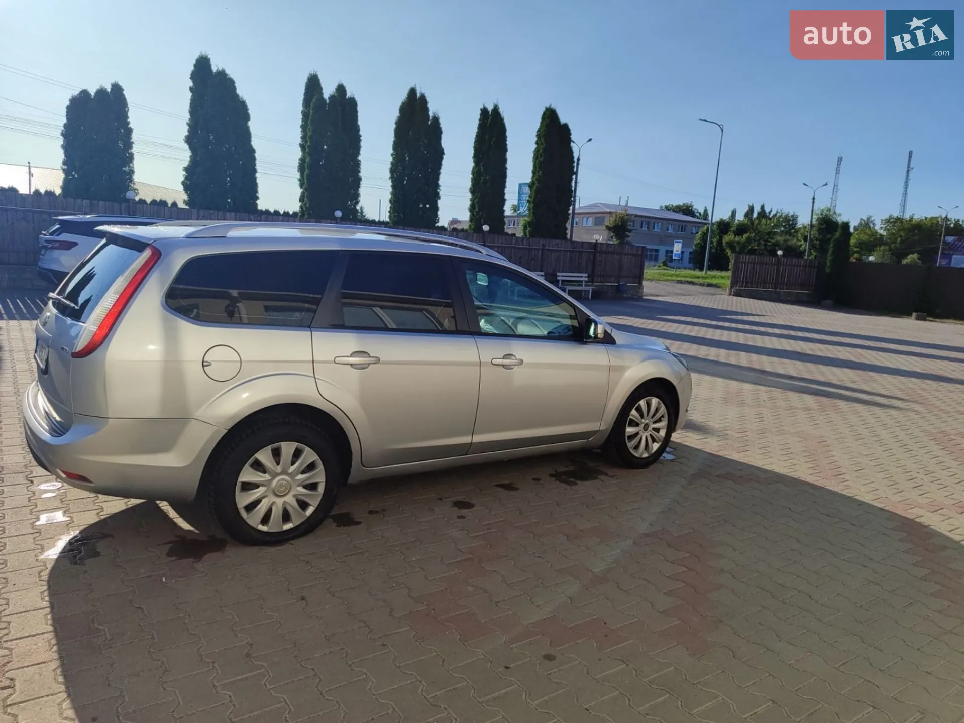 2010 Ford Focus - мініатюра 6