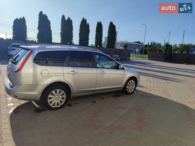 Универсал Ford Focus 2010 в Дунаевцах