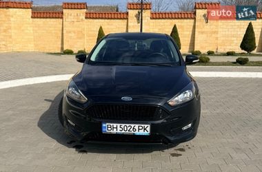 Седан Ford Focus 2015 в Измаиле