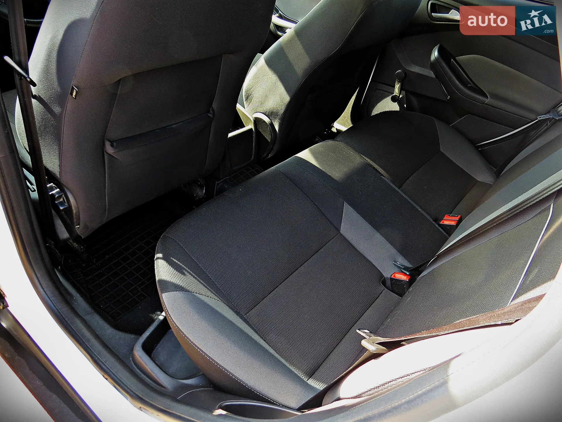 2013 Ford Focus - мініатюра 14