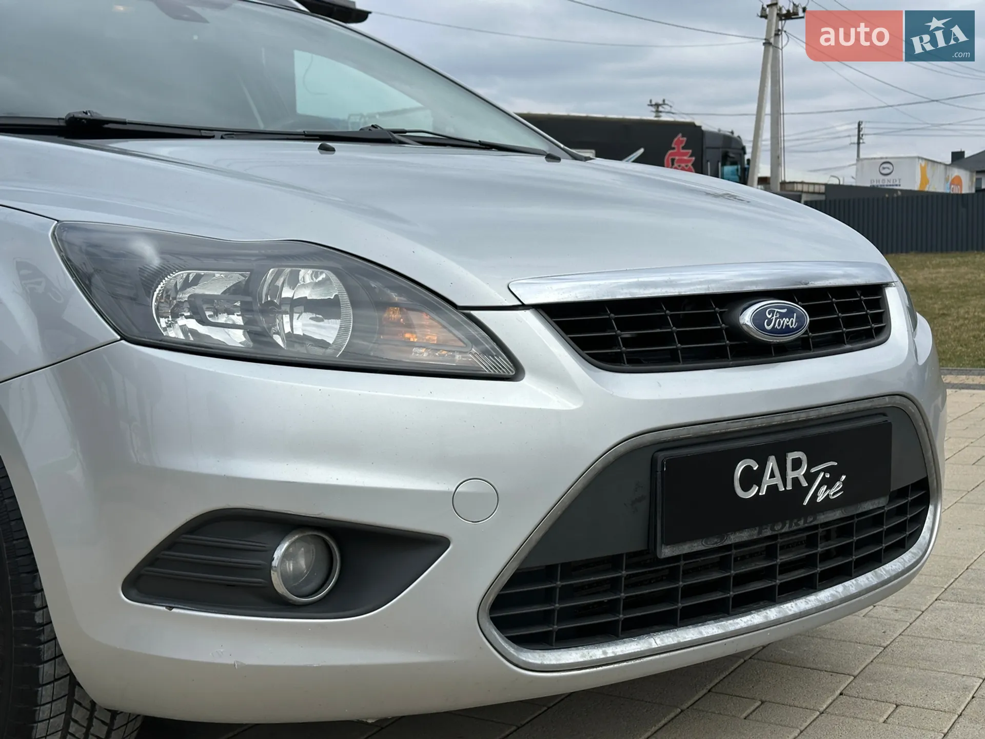 2010 Ford Focus - мініатюра 4