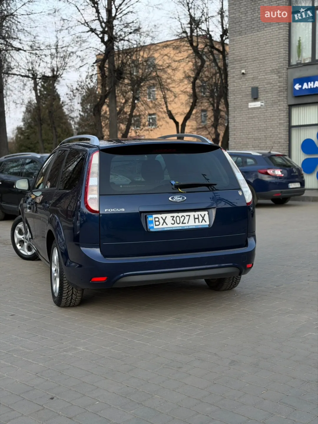 2010 Ford Focus - мініатюра 5