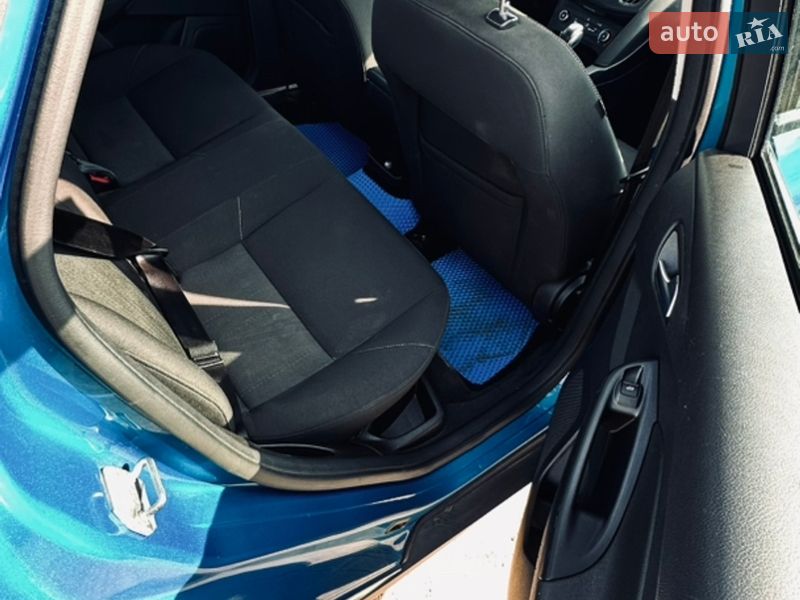 Седан Ford Focus 2016 в Смілі