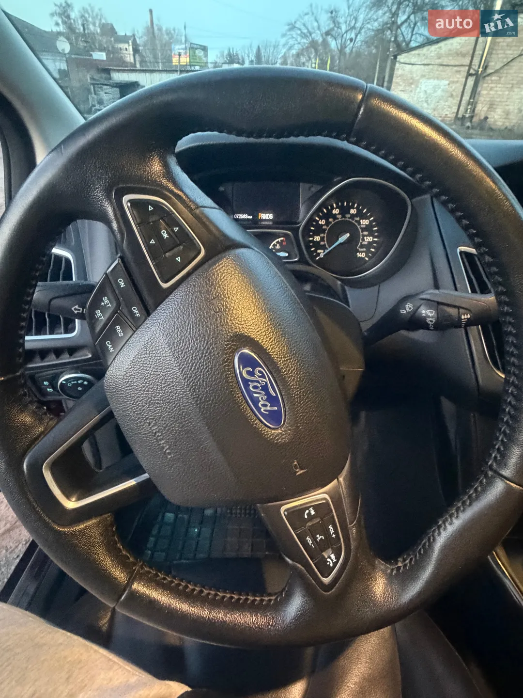 2016 Ford Focus - мініатюра 13