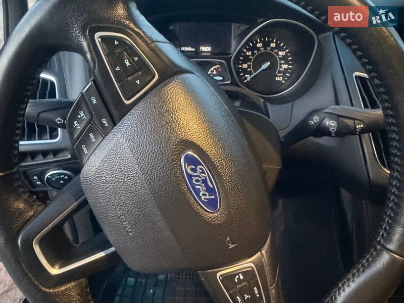 Седан Ford Focus 2016 в Сумах