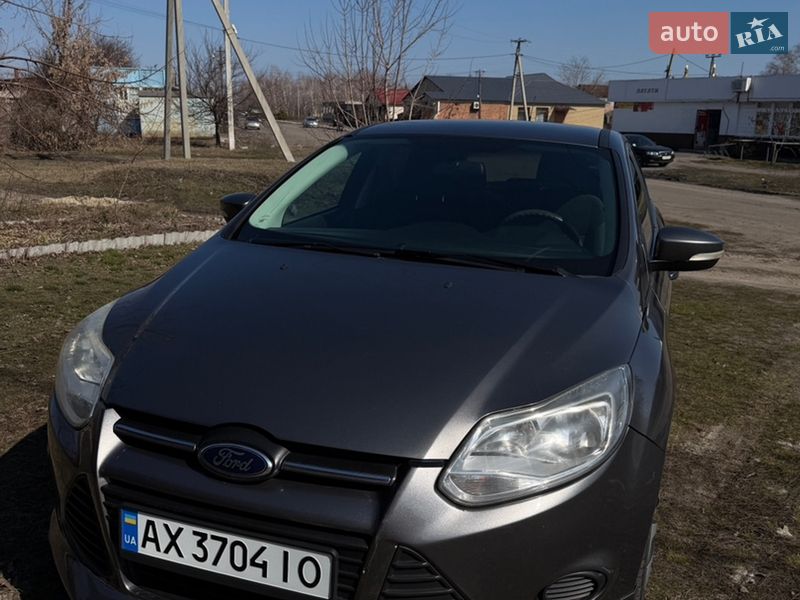 Хэтчбек Ford Focus 2014 в Харькове