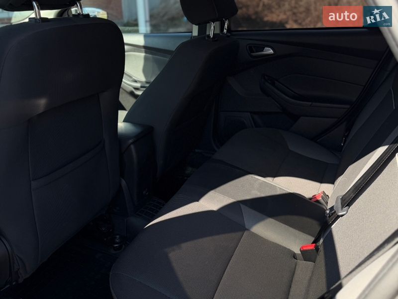 Хэтчбек Ford Focus 2014 в Харькове