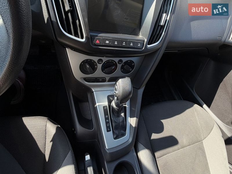 Хэтчбек Ford Focus 2014 в Харькове