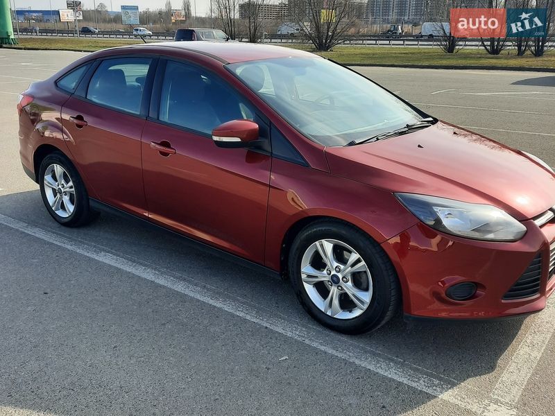 Седан Ford Focus 2013 в Киеве
