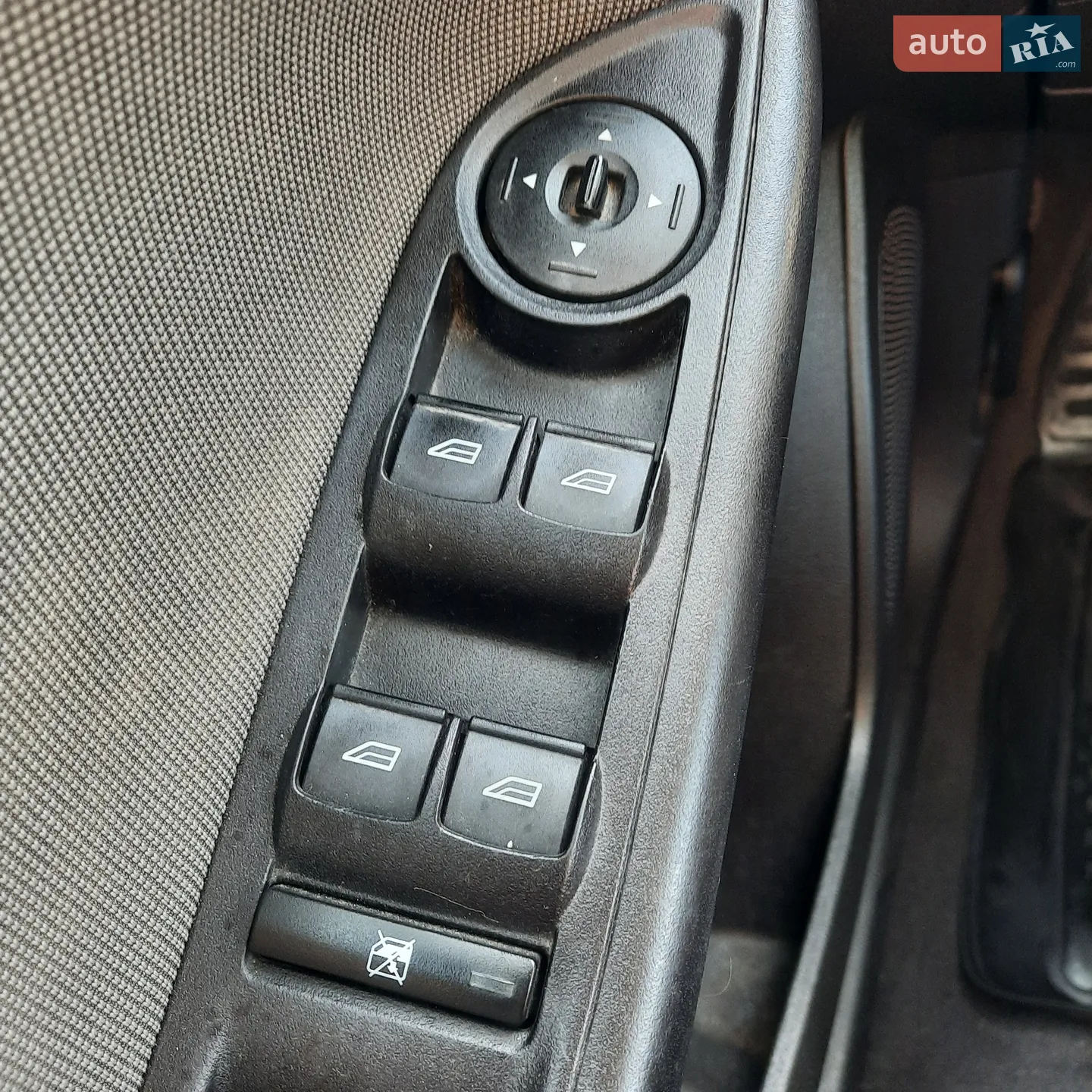 2013 Ford Focus - мініатюра 25