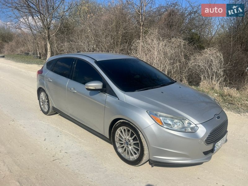 Хетчбек Ford Focus 2011 в Львові