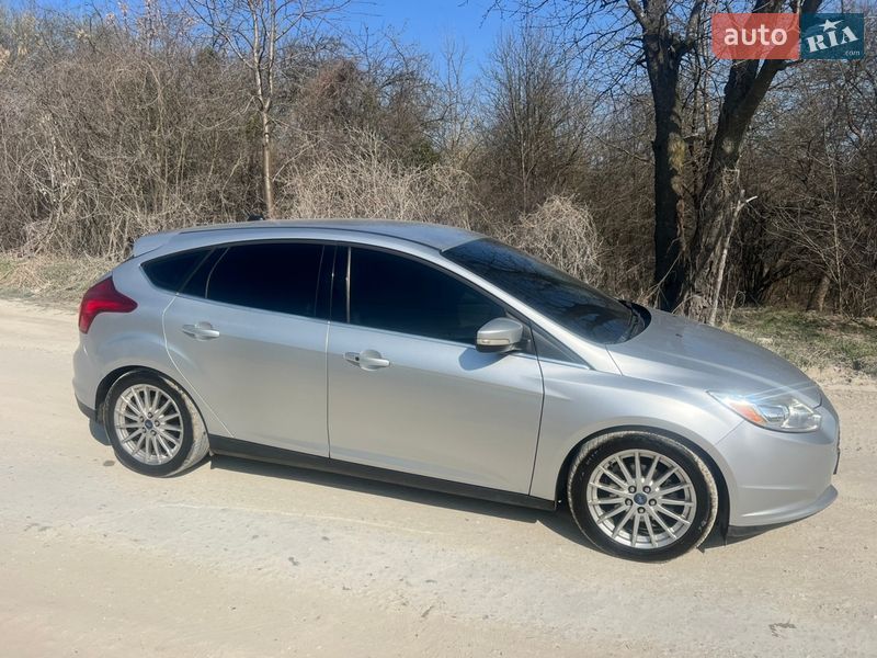 Хетчбек Ford Focus 2011 в Львові
