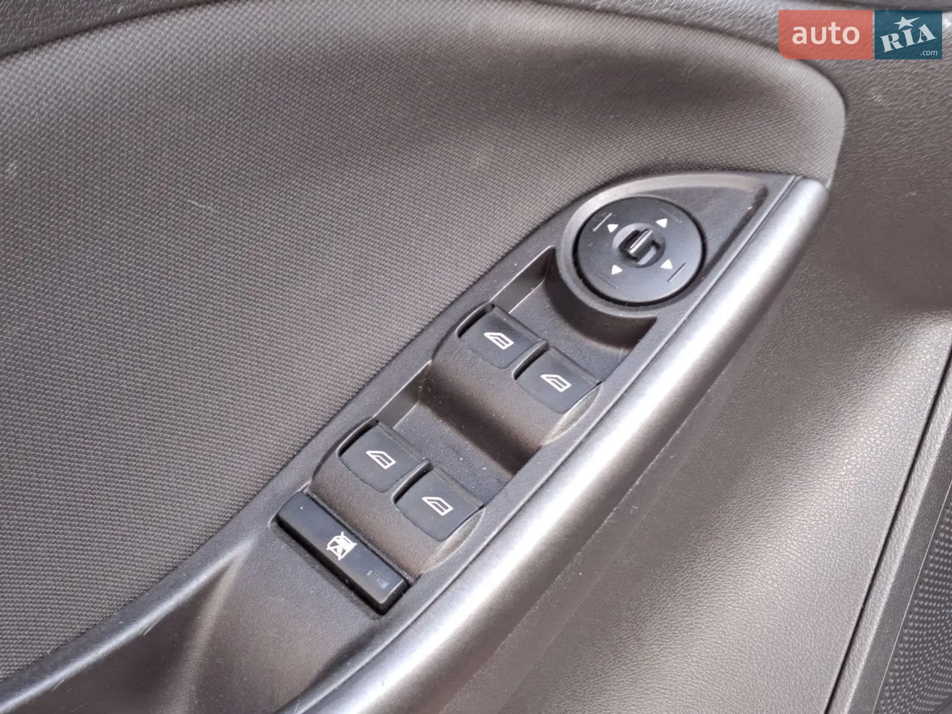 2018 Ford Focus - мініатюра 11