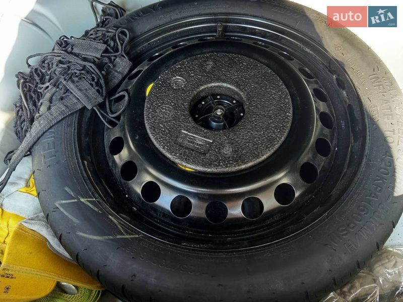 Универсал Ford Focus 2018 в Киеве фото 8 Универсал Ford Focus 2018 в Киеве