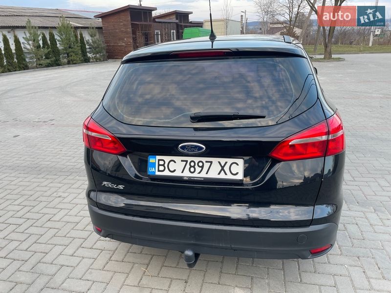 Універсал Ford Focus 2015 в Золочеві