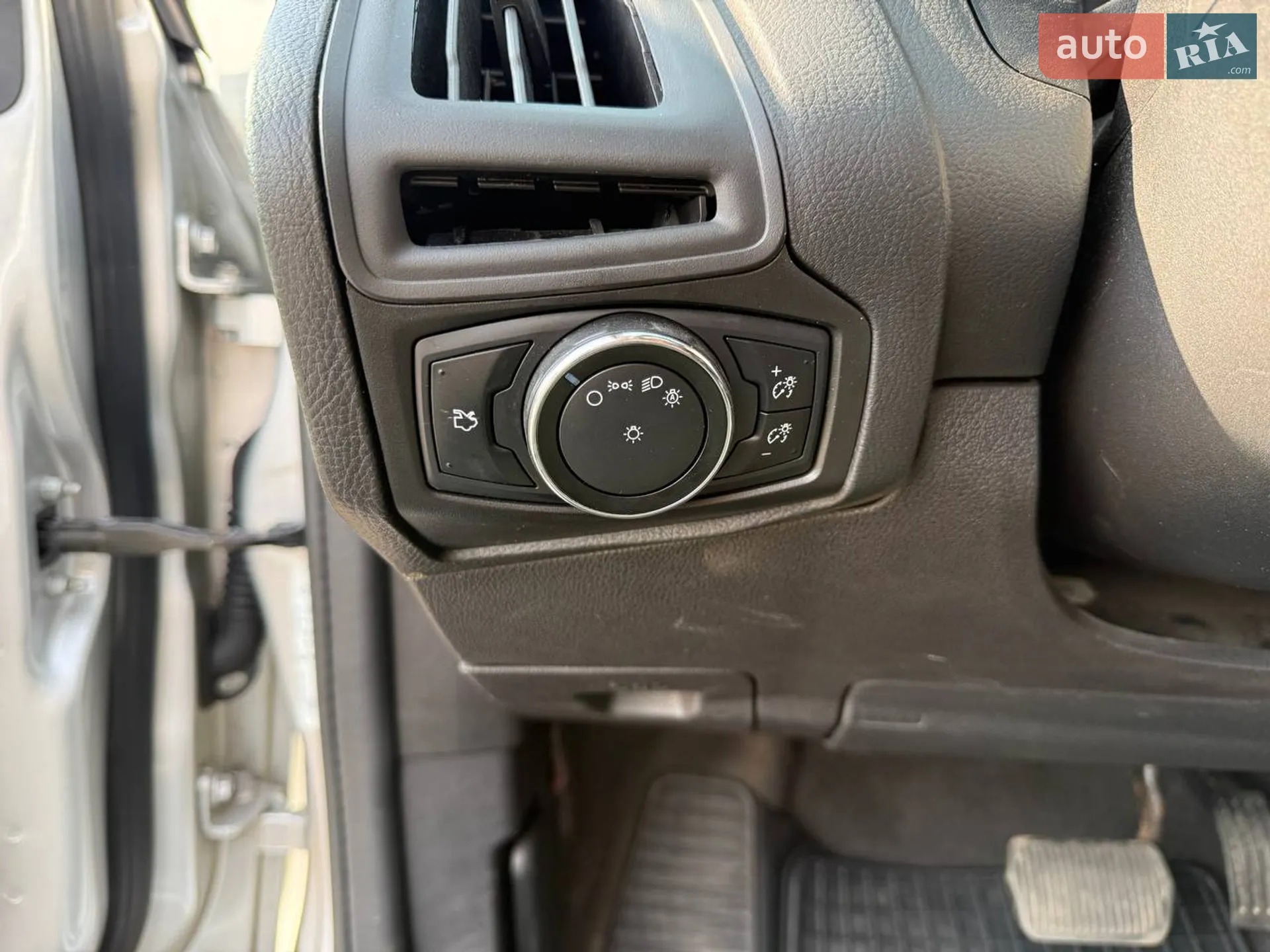 2013 Ford Focus - мініатюра 17