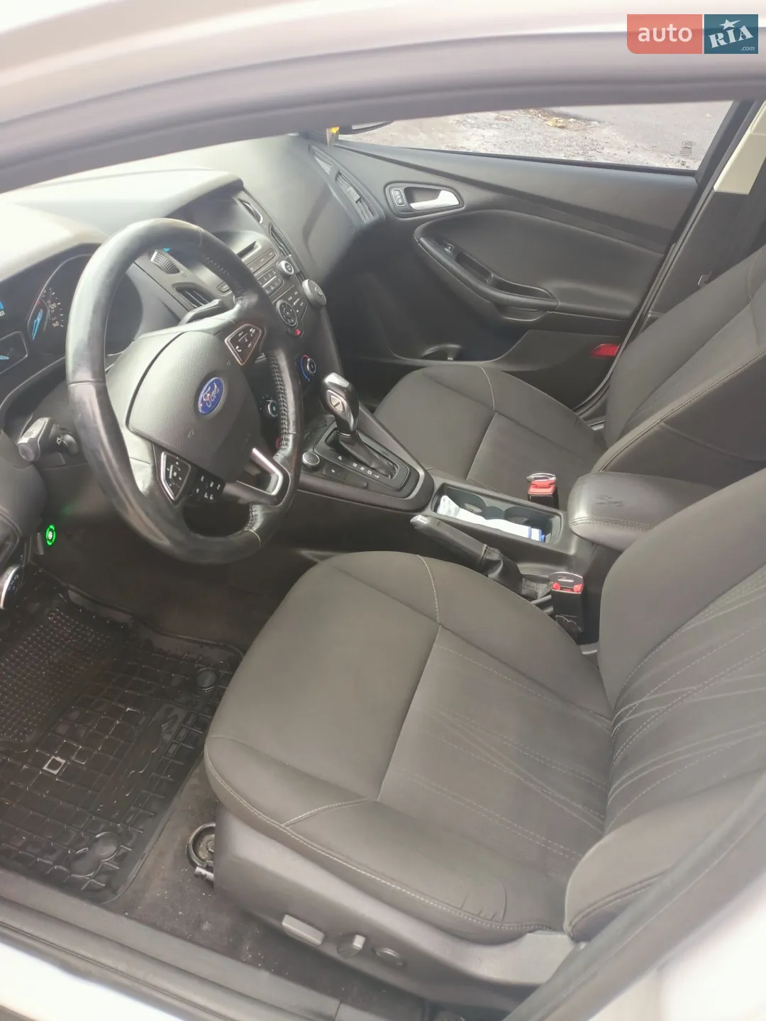 2016 Ford Focus - мініатюра 9