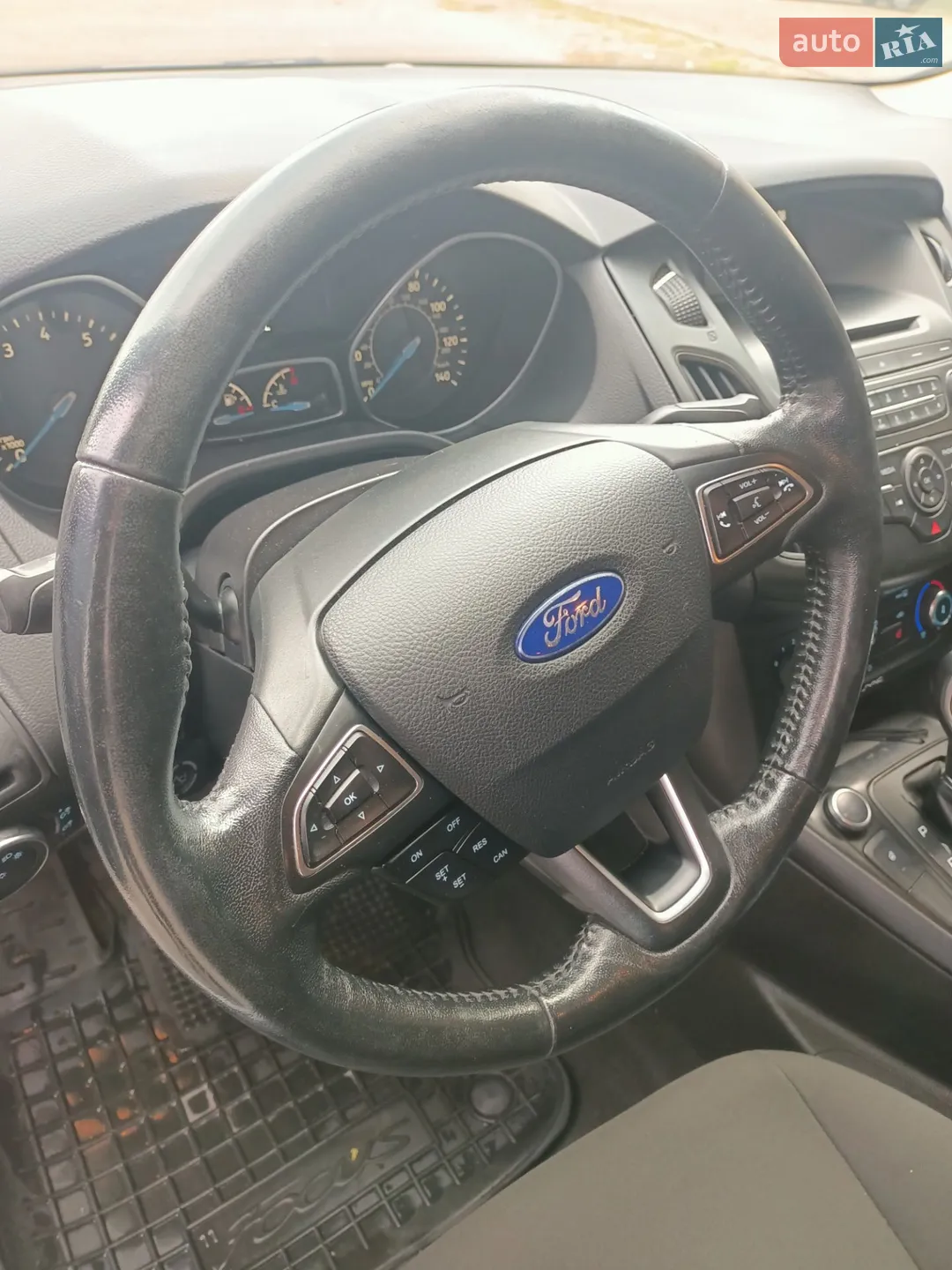 2016 Ford Focus - мініатюра 11