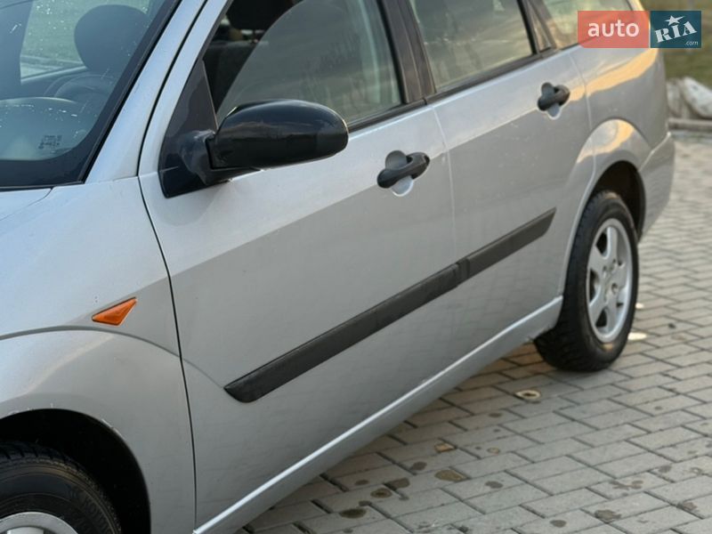 Универсал Ford Focus 2001 в Хусте