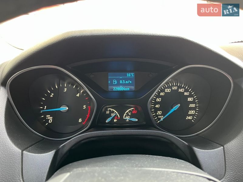 Универсал Ford Focus 2014 в Остроге фото 34 Универсал Ford Focus 2014 в Остроге