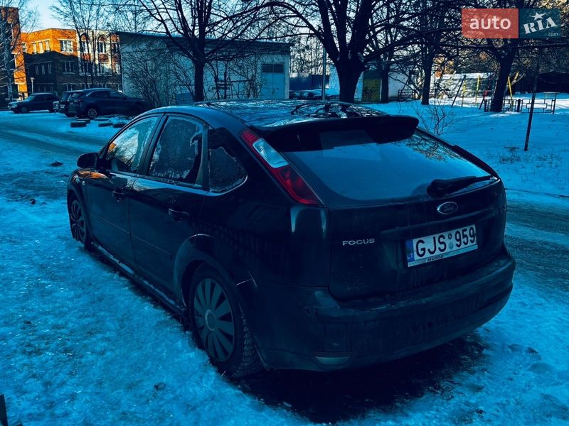 Седан Ford Focus 2005 в Полтаве