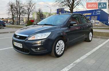 Хэтчбек Ford Focus 2010 в Хмельницком