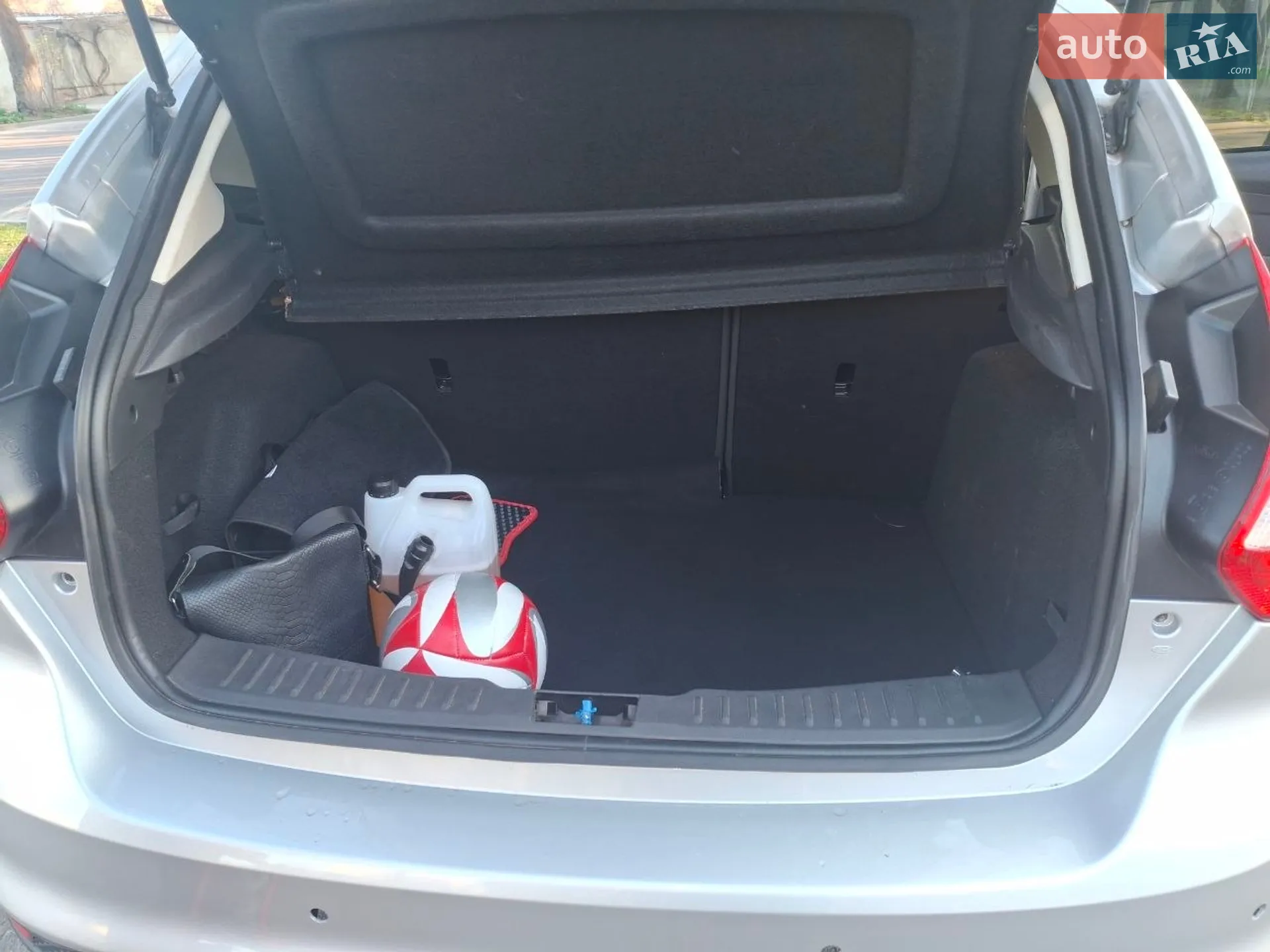2011 Ford Focus - мініатюра 13