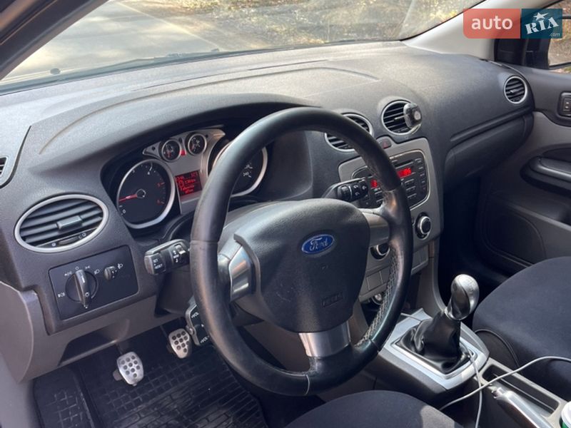 Универсал Ford Focus 2010 в Ивано-Франковске фото 9 Универсал Ford Focus 2010 в Ивано-Франковске