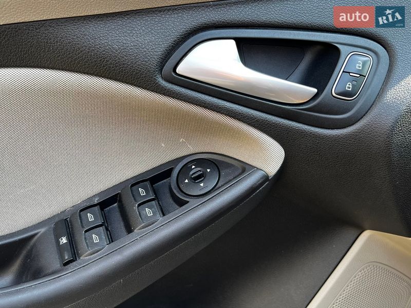 Хетчбек Ford Focus 2015 в Києві фото 22 Хетчбек Ford Focus 2015 в Києві