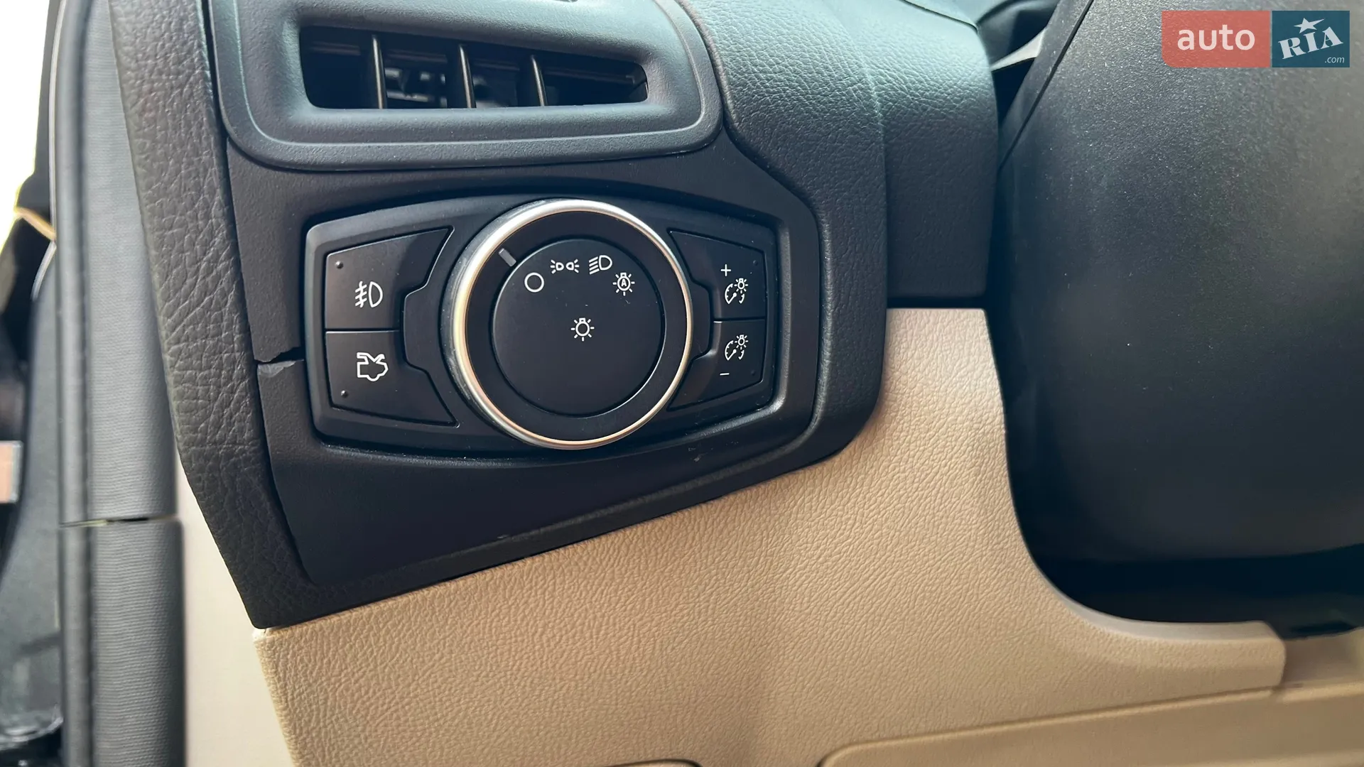 2015 Ford Focus - мініатюра 24