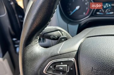 Хэтчбек Ford Focus 2015 в Ровно