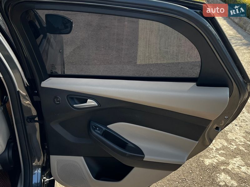 Хетчбек Ford Focus 2015 в Києві фото 41 Хетчбек Ford Focus 2015 в Києві