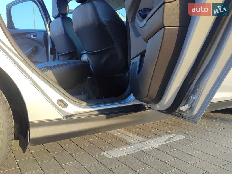 Седан Ford Focus 2017 в Одессе