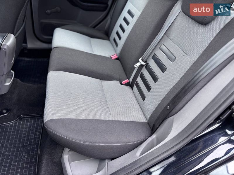 Универсал Ford Focus 2011 в Коломые фото 21 Универсал Ford Focus 2011 в Коломые