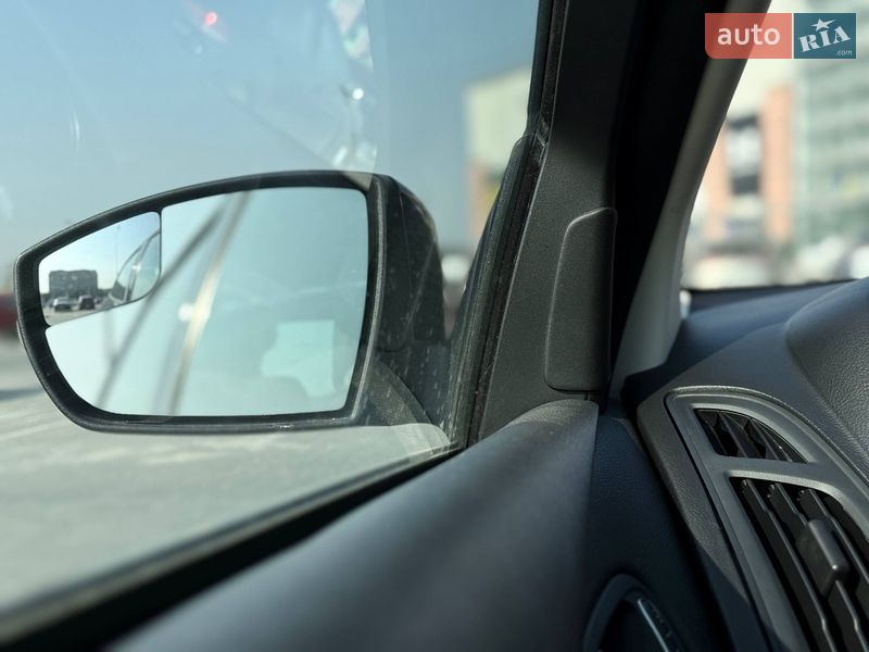 Седан Ford Focus 2015 в Львове