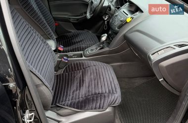 Седан Ford Focus 2015 в Чернигове
