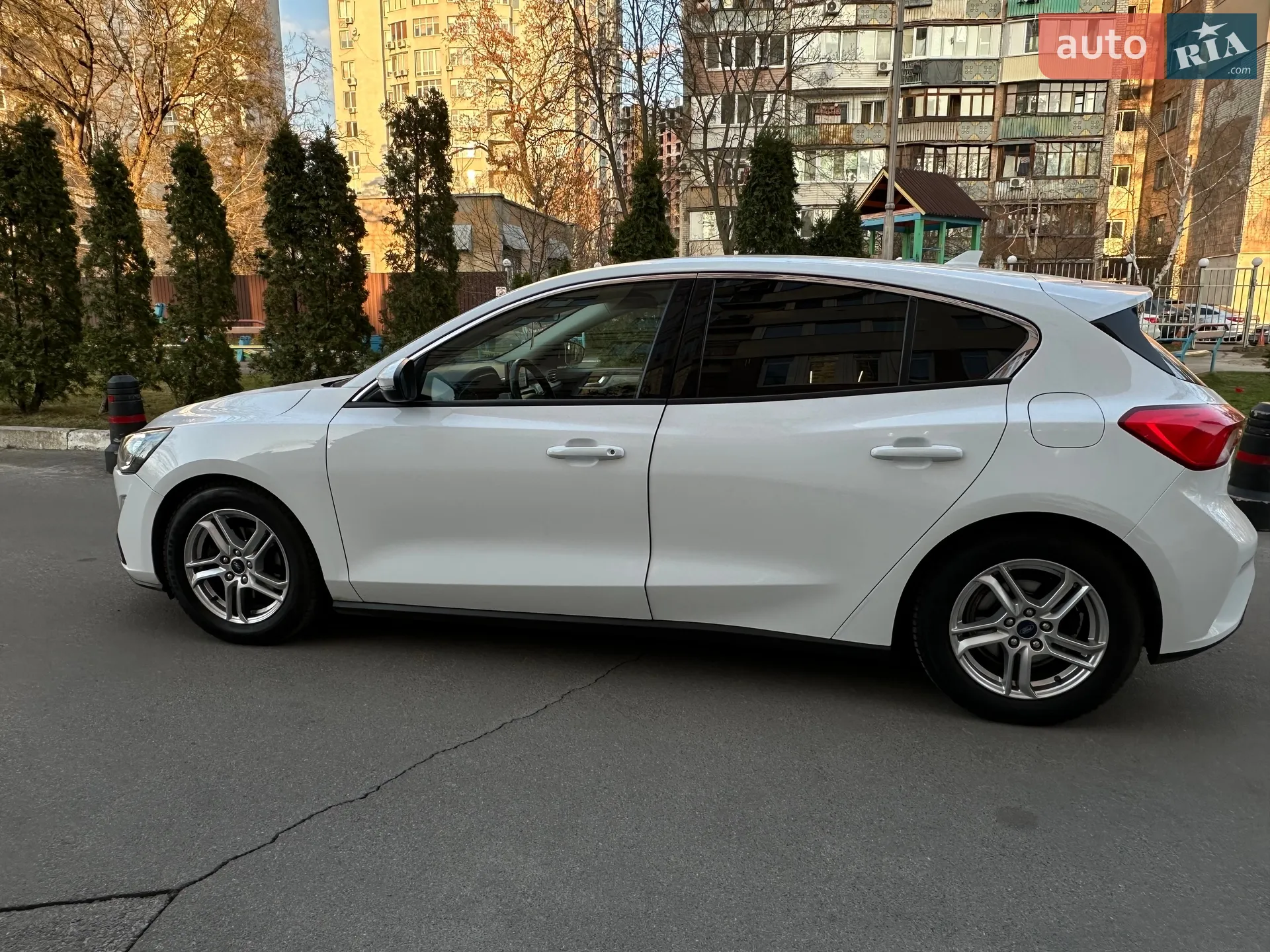 2019 Ford Focus - мініатюра 2