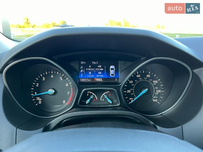 Седан Ford Focus 2015 в Львові