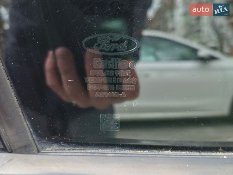 Седан Ford Focus 2017 в Днепре