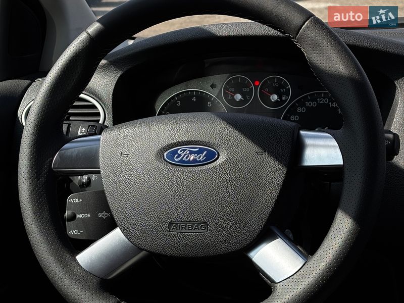 Хэтчбек Ford Focus 2007 в Белогородке фото 14 Хэтчбек Ford Focus 2007 в Белогородке