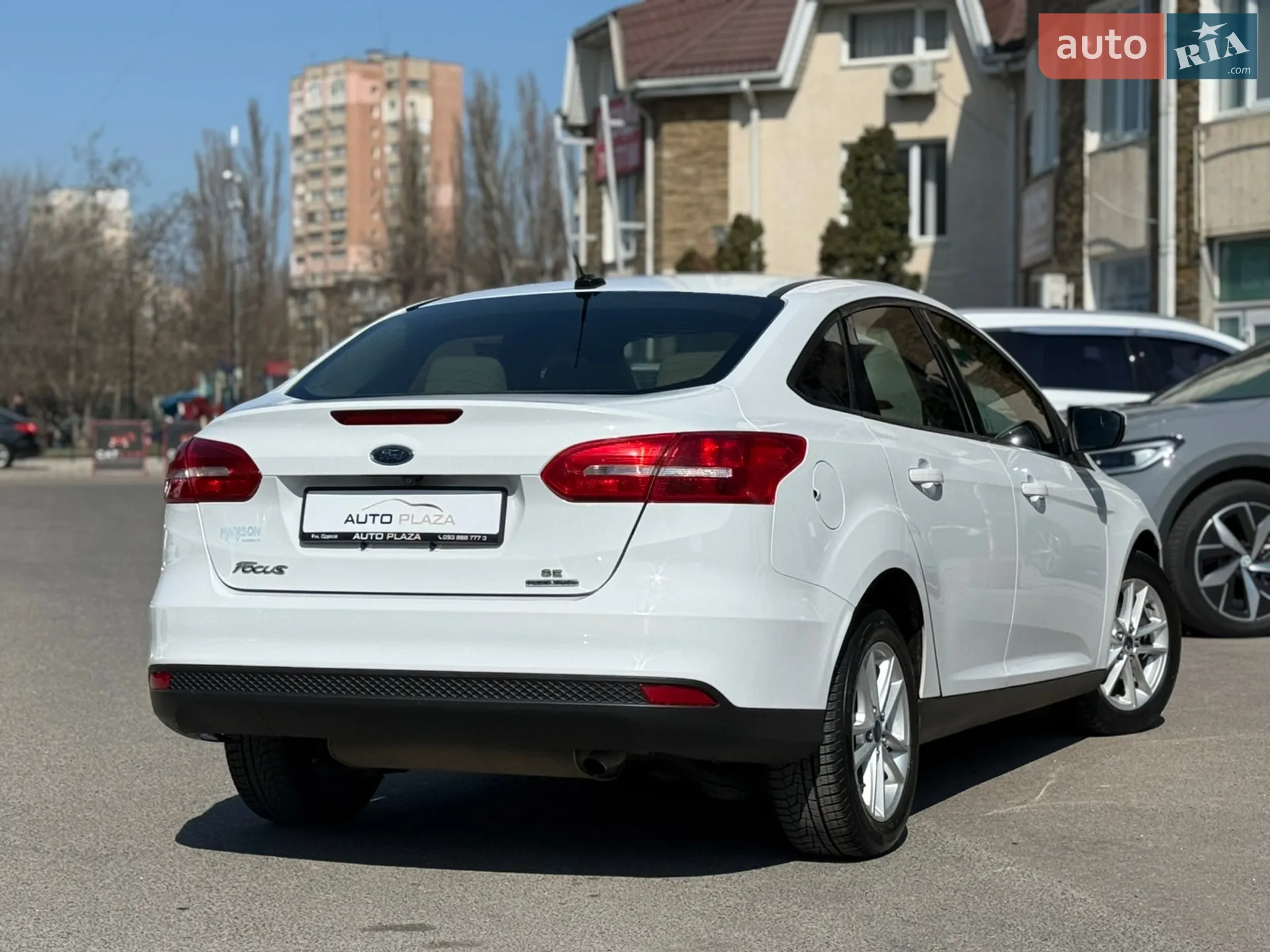 2016 Ford Focus - мініатюра 19