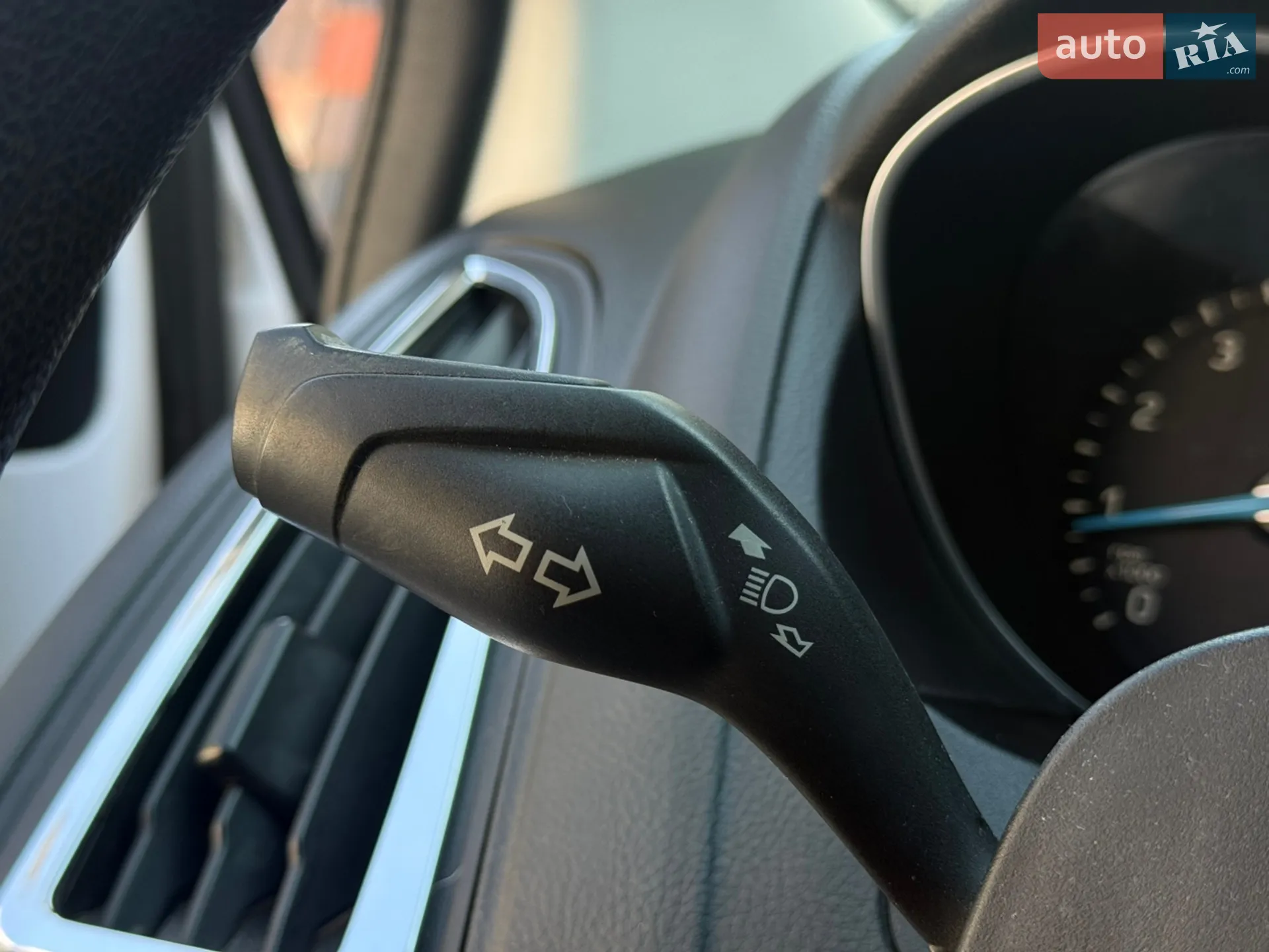 2016 Ford Focus - мініатюра 45