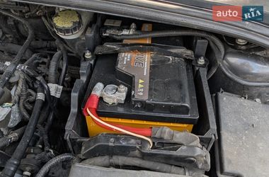 Седан Ford Focus 2015 в Хмельницькому