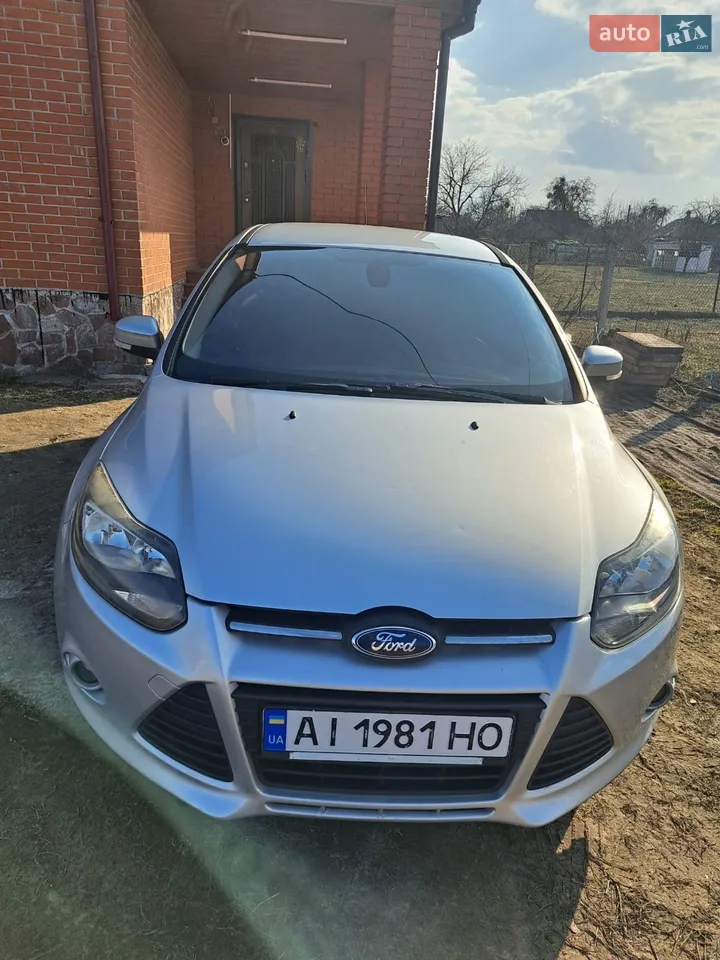 2012 Ford Focus - мініатюра 12